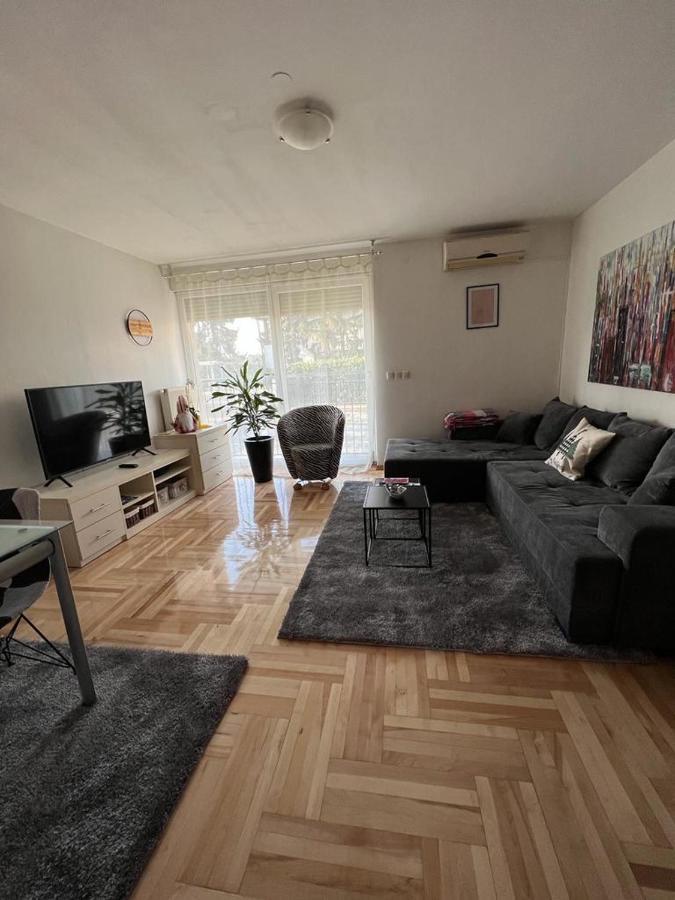 Apartman West - Private Parking Place Zagreb Exterior foto