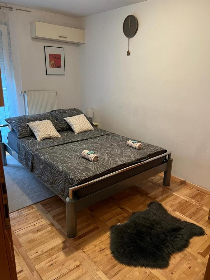 Apartman West - Private Parking Place Zagreb Exterior foto