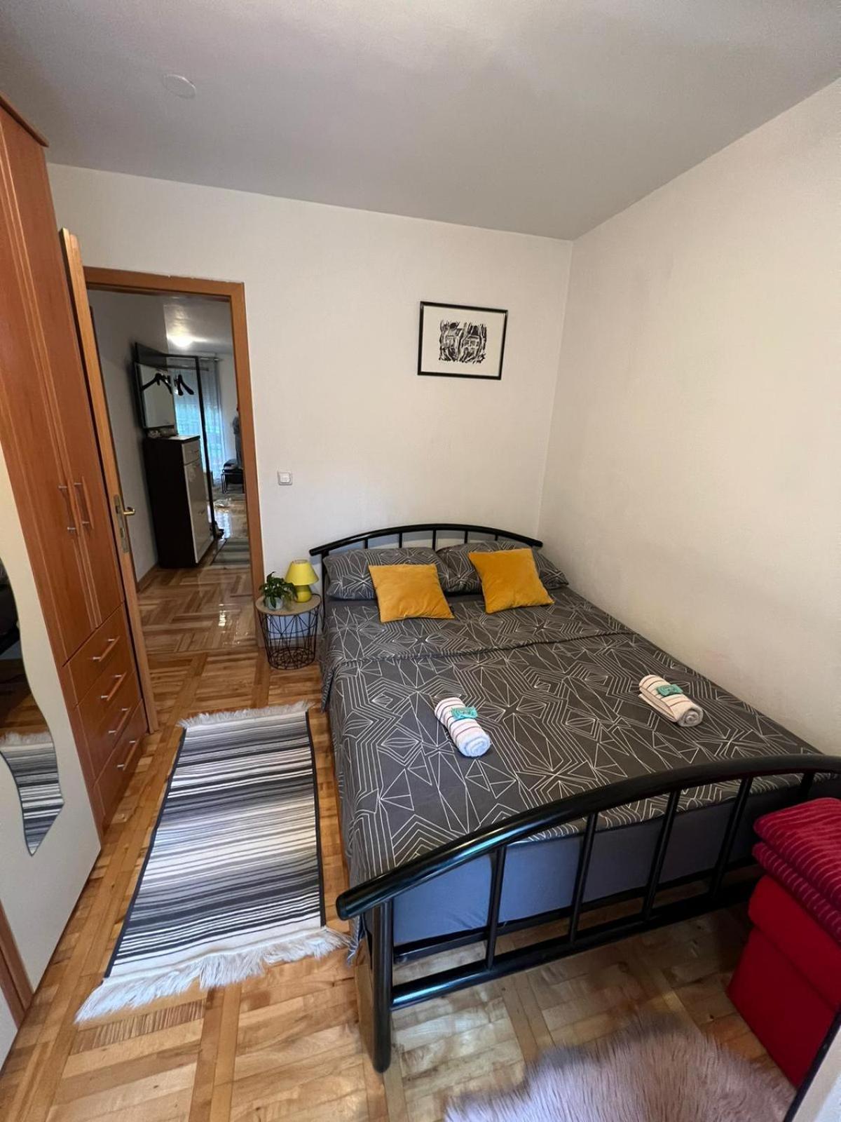 Apartman West - Private Parking Place Zagreb Exterior foto